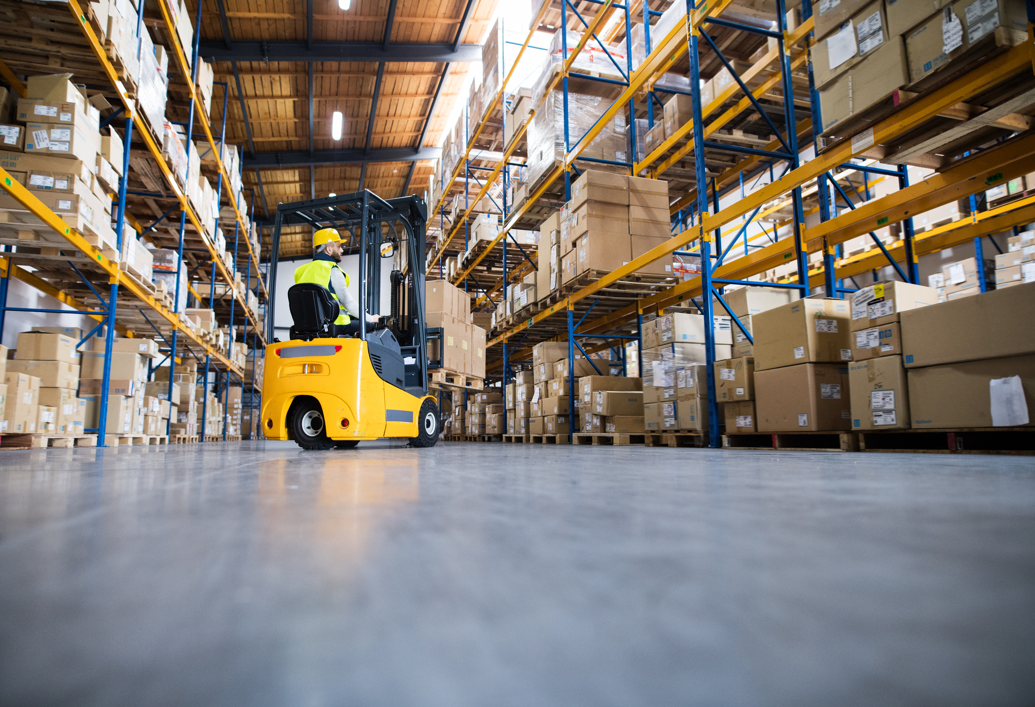 Warehouse Forklift - Supply Chain Management (SCM) - Waller & Associates - Supply Chain Consulting